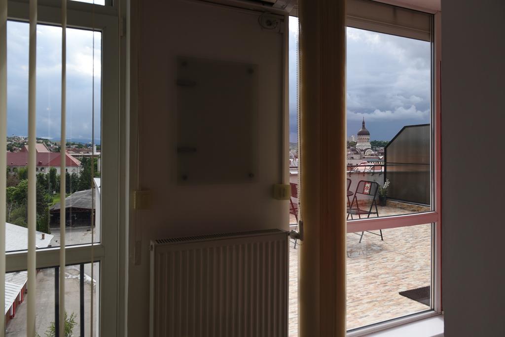 Appartement Apartament Belvedere à Cluj-Napoca Extérieur photo